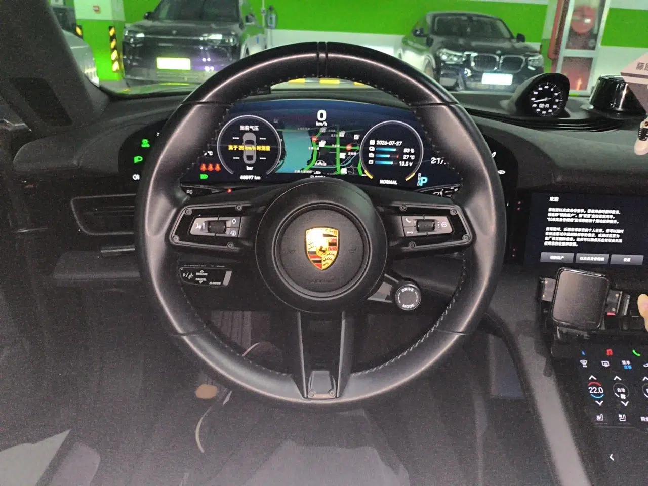 Porsche Taycan 2019 Taycan 4S — миниатюра 10