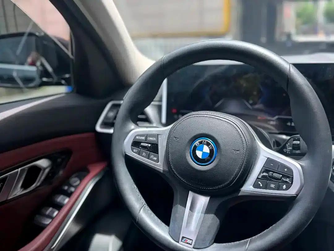 BMW i3 2022 eDrive 35L — миниатюра 7