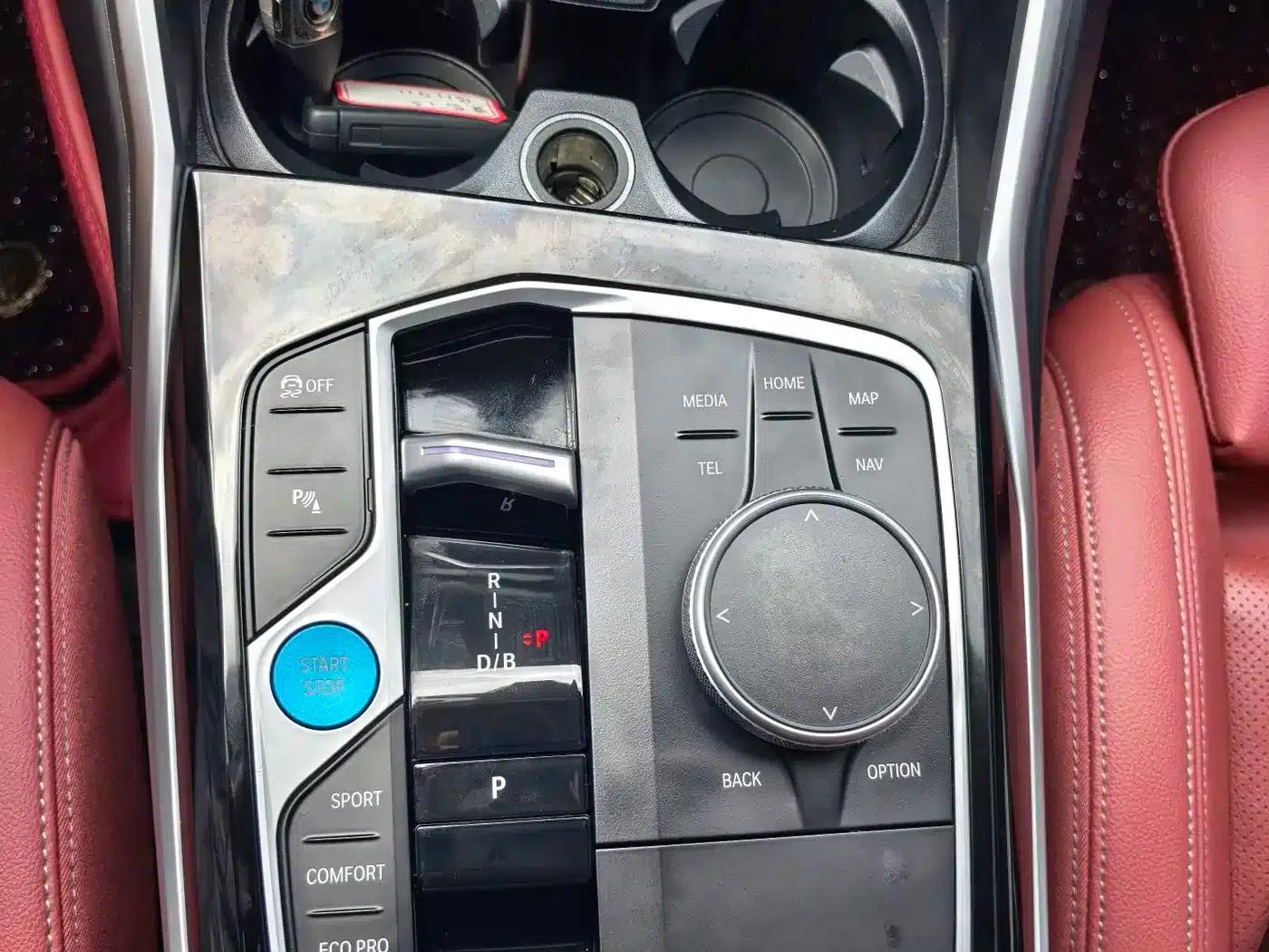 BMW i3 2024 eDrive 35L — миниатюра 12