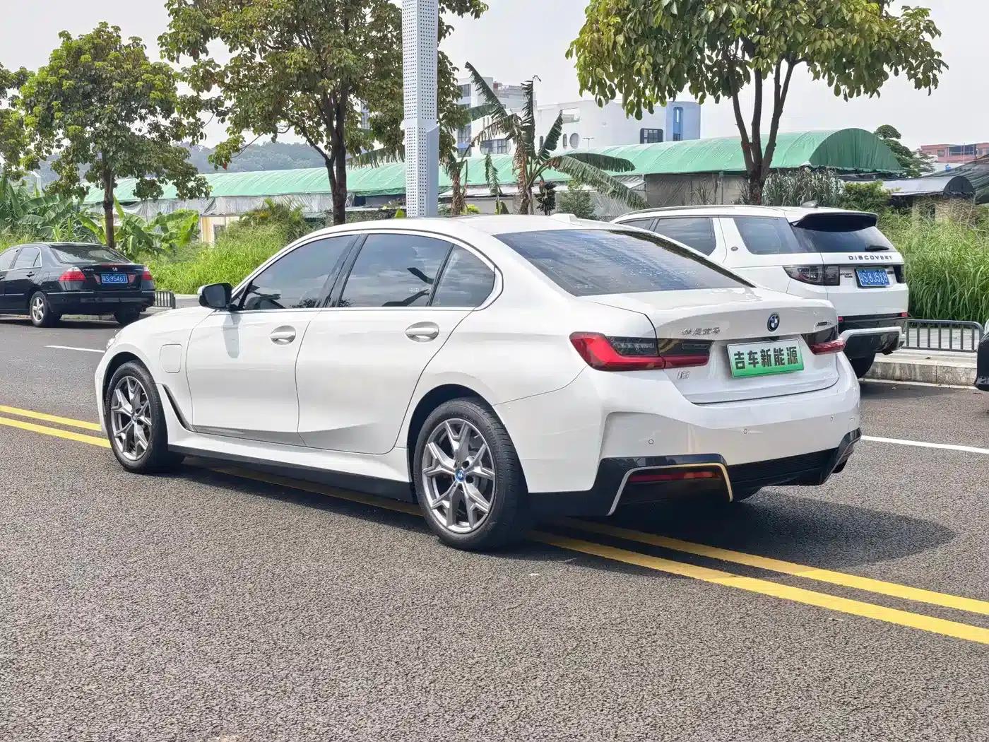 BMW i3 2024 eDrive 35L — миниатюра 16