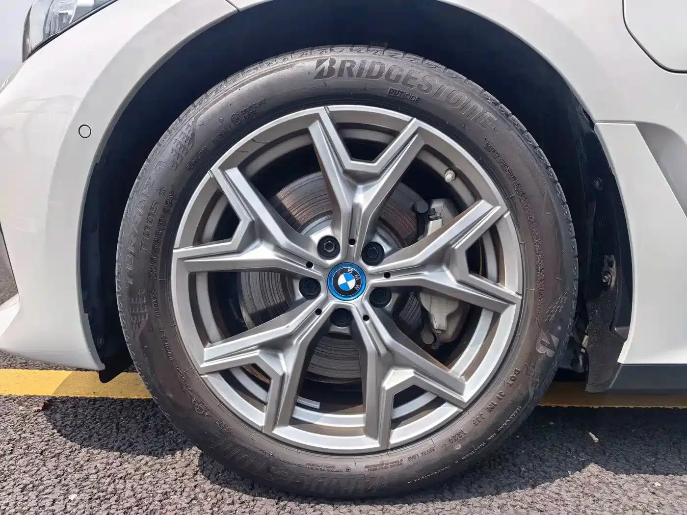 BMW i3 2024 eDrive 35L — миниатюра 6