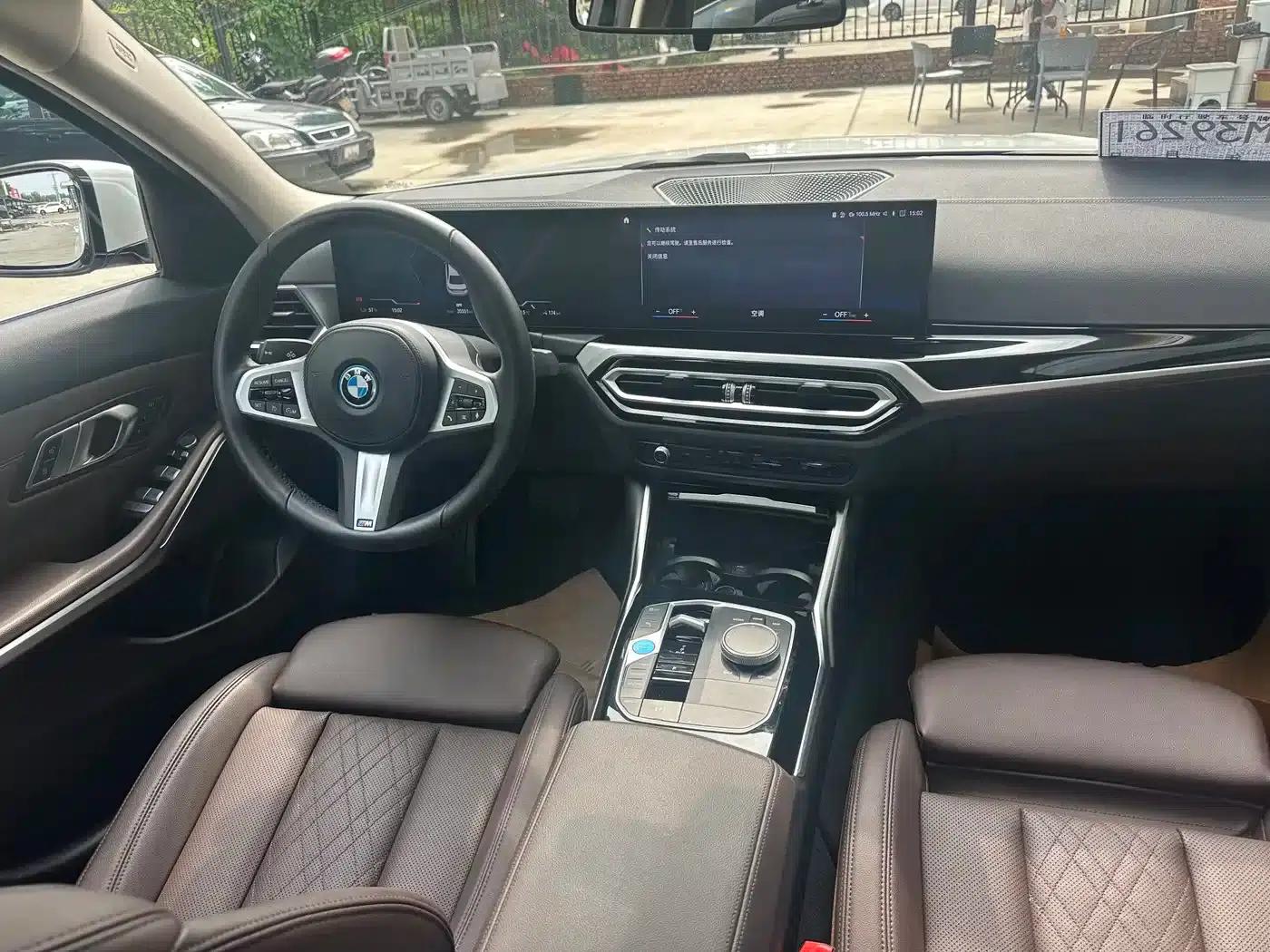 BMW i3 2022 eDrive 35L — миниатюра 4