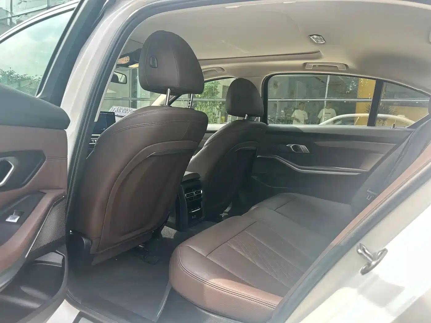 BMW i3 2022 eDrive 35L — миниатюра 7