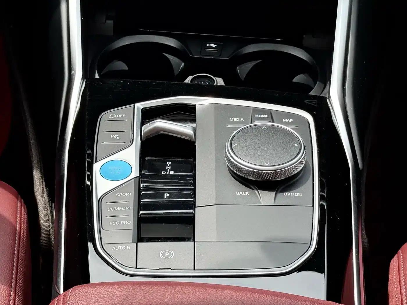 BMW i3 2024 eDrive 35L — миниатюра 12