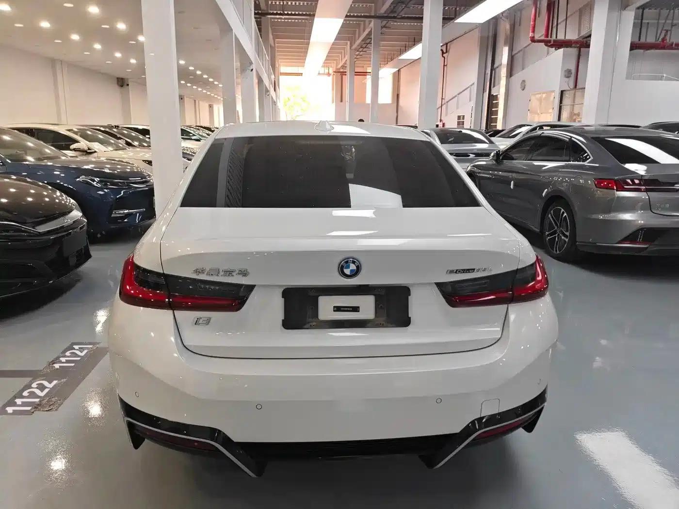BMW i3 2024 eDrive 35L — миниатюра 19