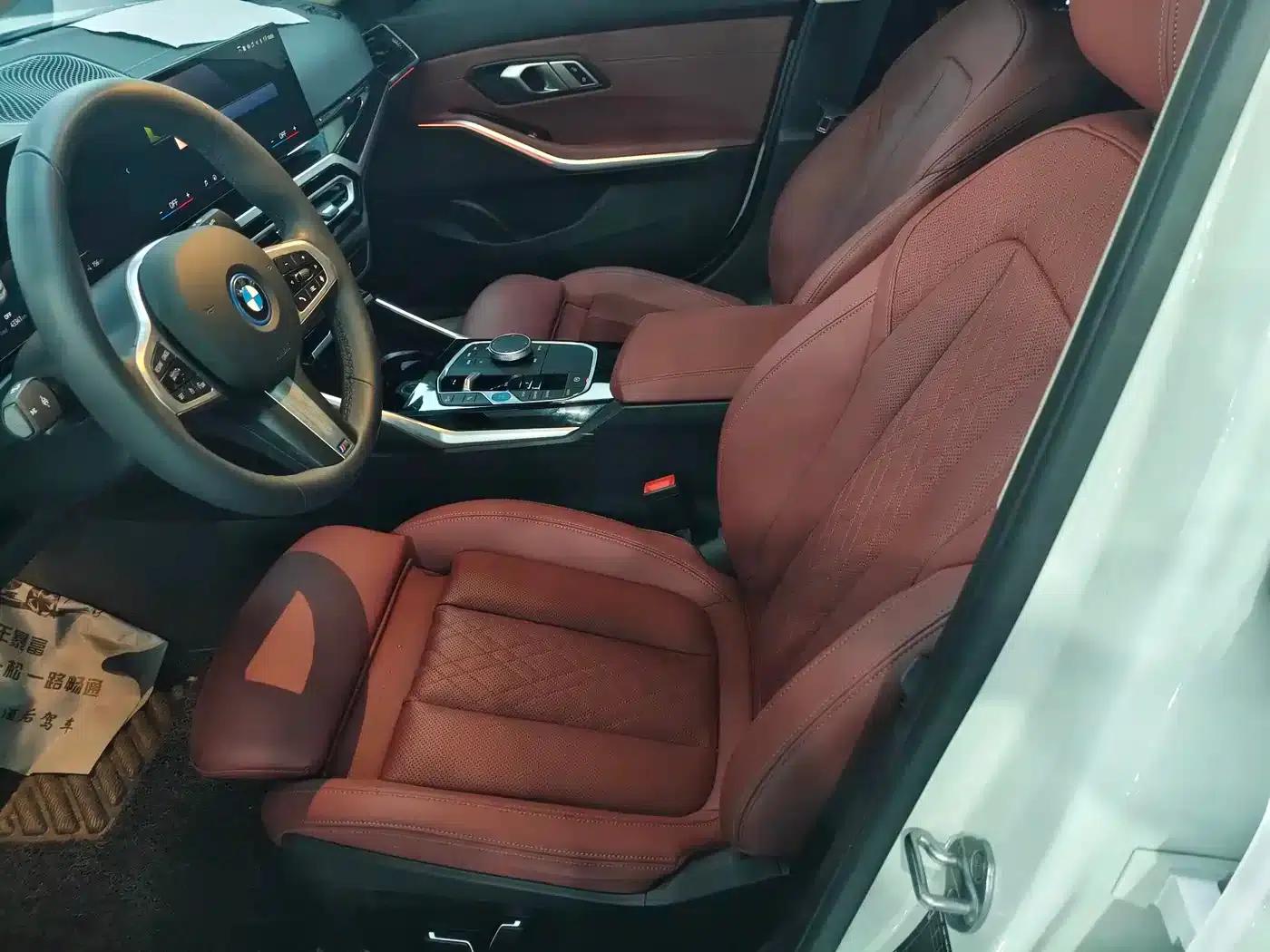 BMW i3 2024 eDrive 35L — миниатюра 5
