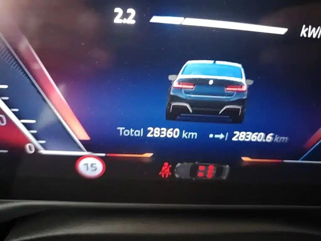 BMW i3 2025 eDrive 35 L — миниатюра 12