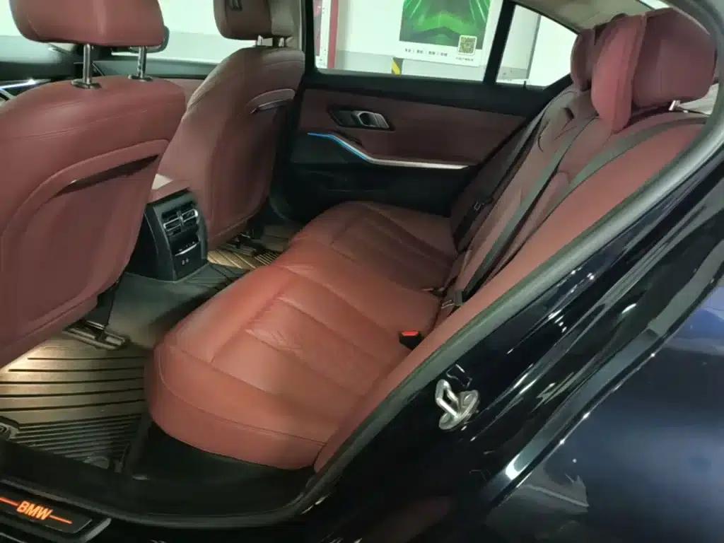 BMW i3 2022 eDrive 35L — миниатюра 17