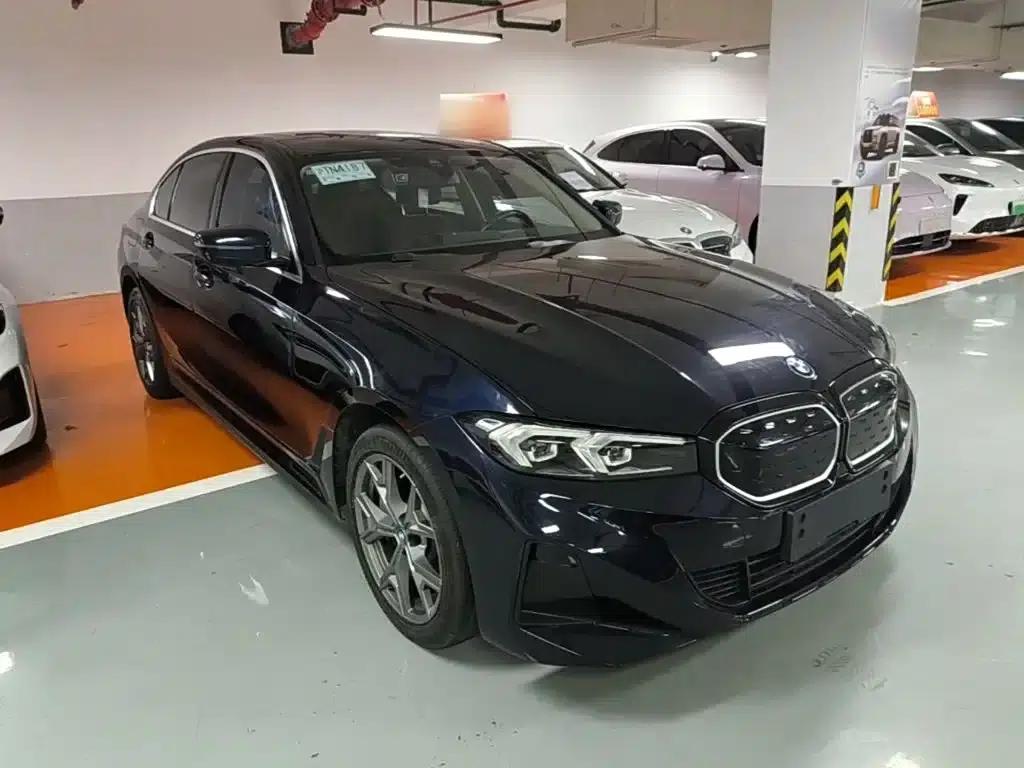 BMW i3 2022 eDrive 35L — миниатюра 4