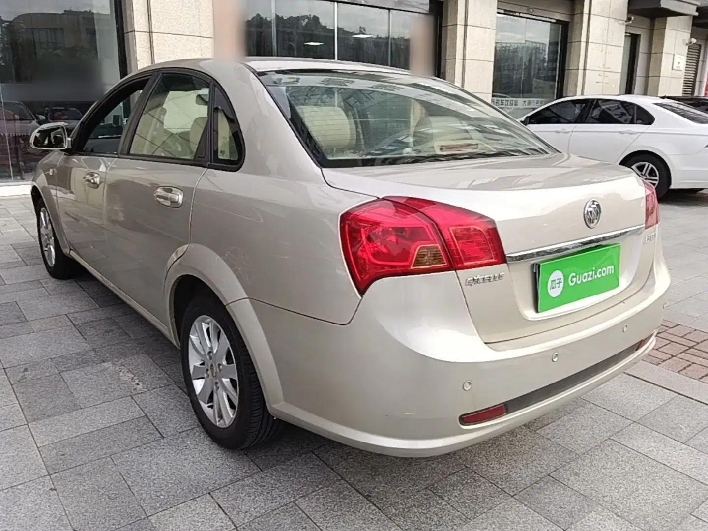 Buick Excelle 2013 1.5L Automatic Luxury Model — миниатюра 4