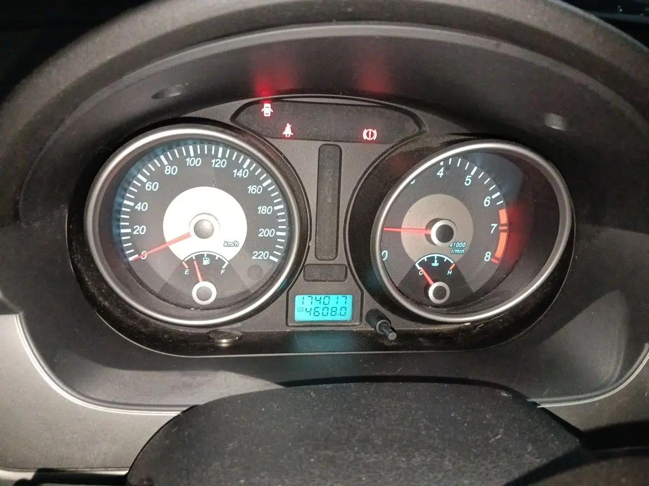 Buick Excelle 2011 1.6 LX-MT — миниатюра 11