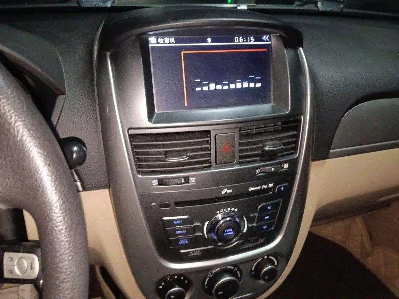 Buick Excelle 2011 1.6 LX-MT — миниатюра 13