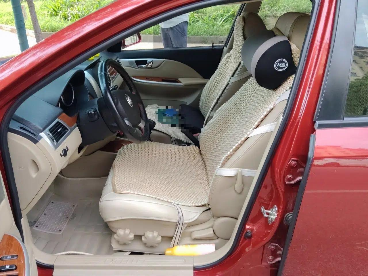Buick Excelle 2015 1.5L Manual Luxury Model — миниатюра 15
