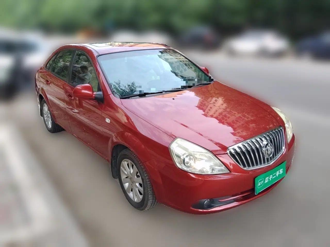 Buick Excelle 2015 1.5L Manual Luxury Model — миниатюра 3