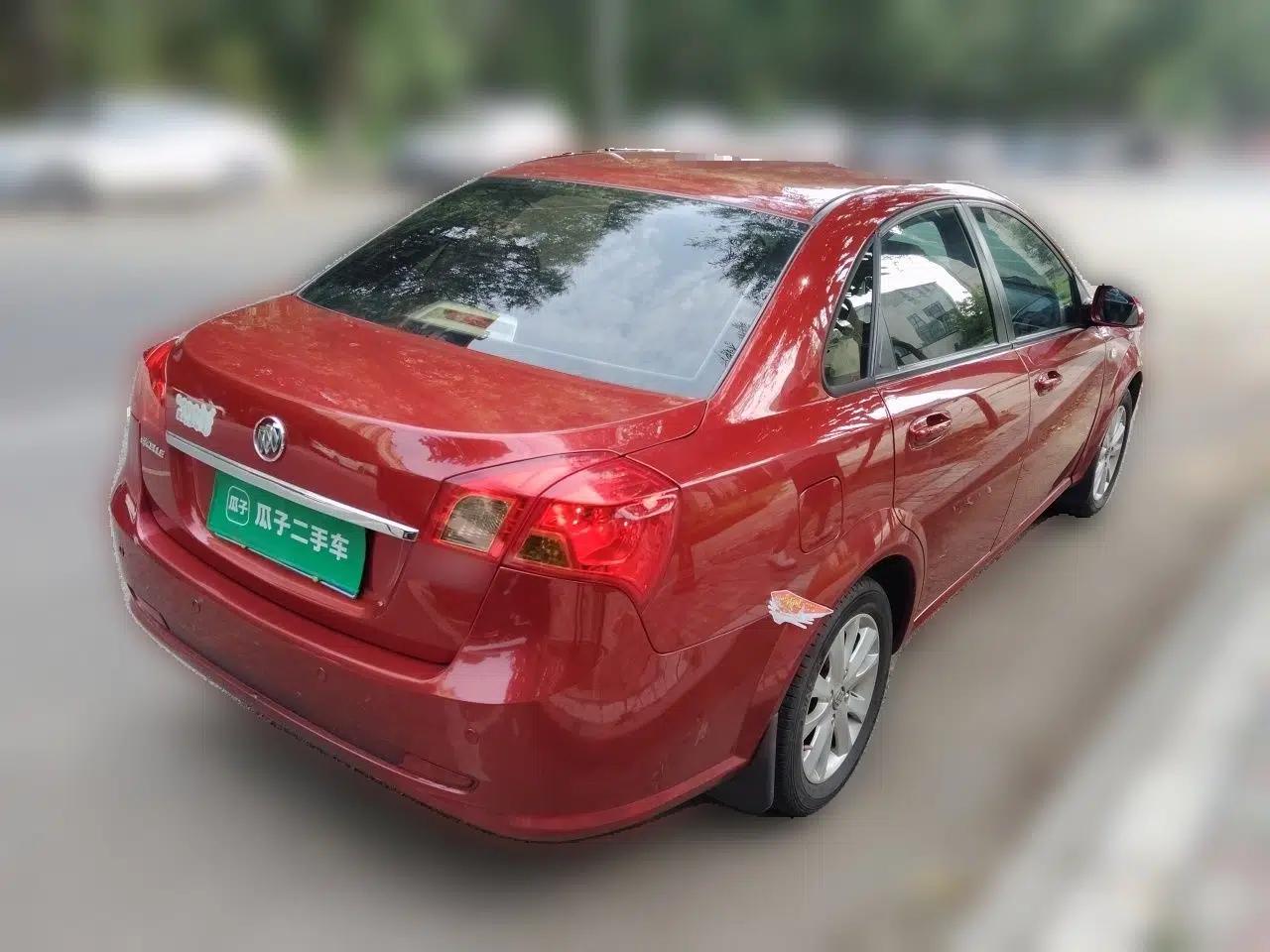 Buick Excelle 2015 1.5L Manual Luxury Model — миниатюра 6