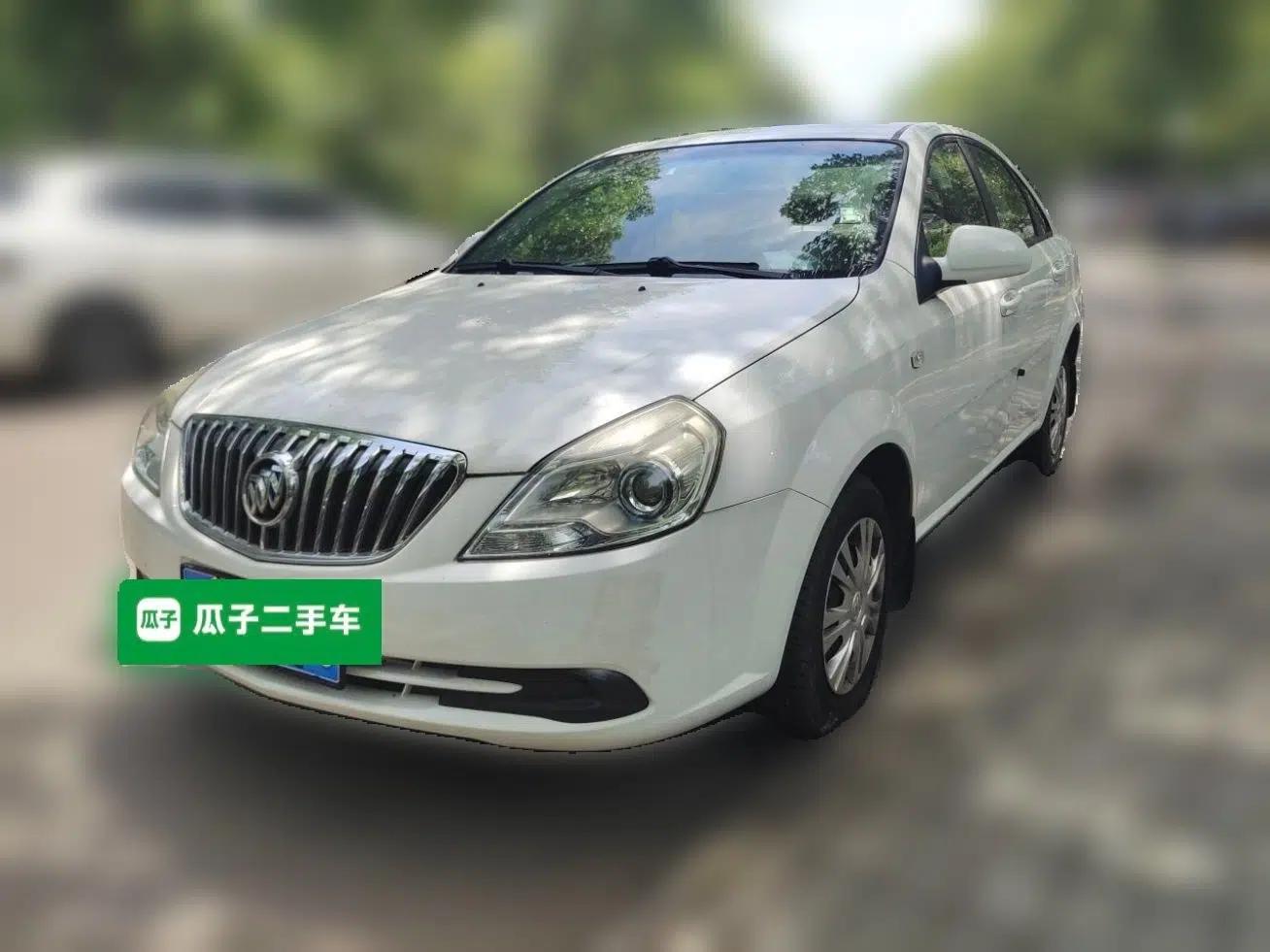 Buick Excelle 2015 1.5L Manual Classic Trim — миниатюра 1