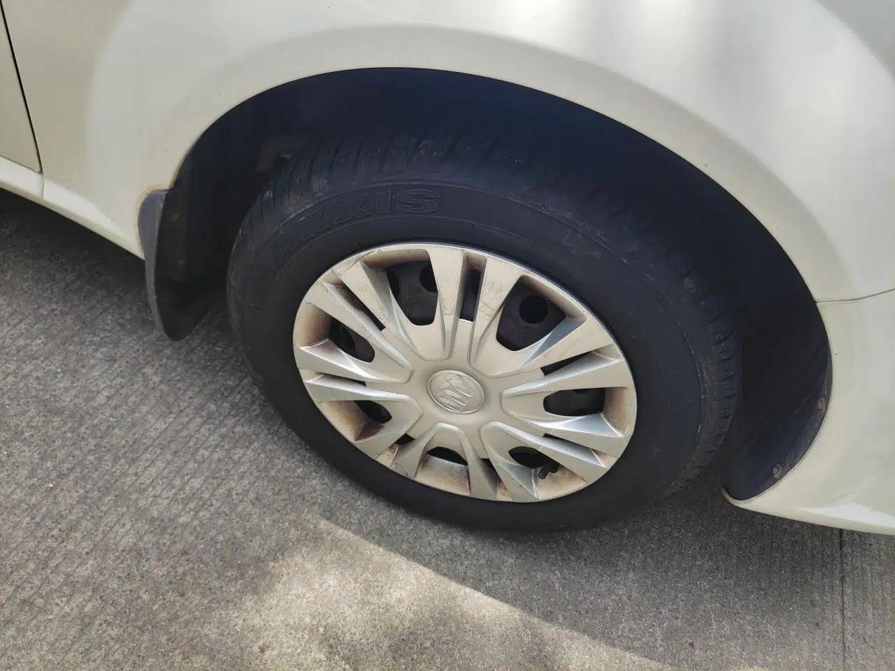 Buick Excelle 2015 1.5L Manual Classic Trim — миниатюра 8