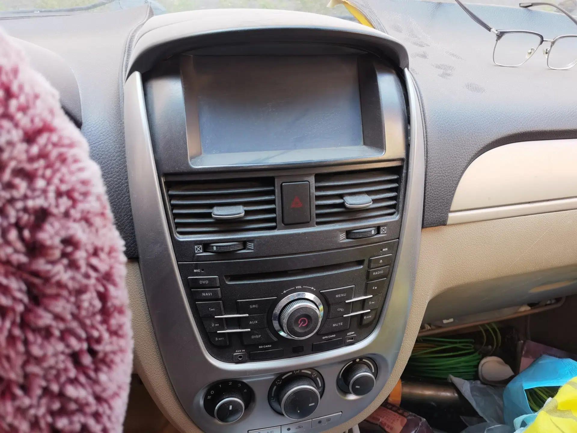Buick Excelle 2011 1.6 LX-MT — миниатюра 13