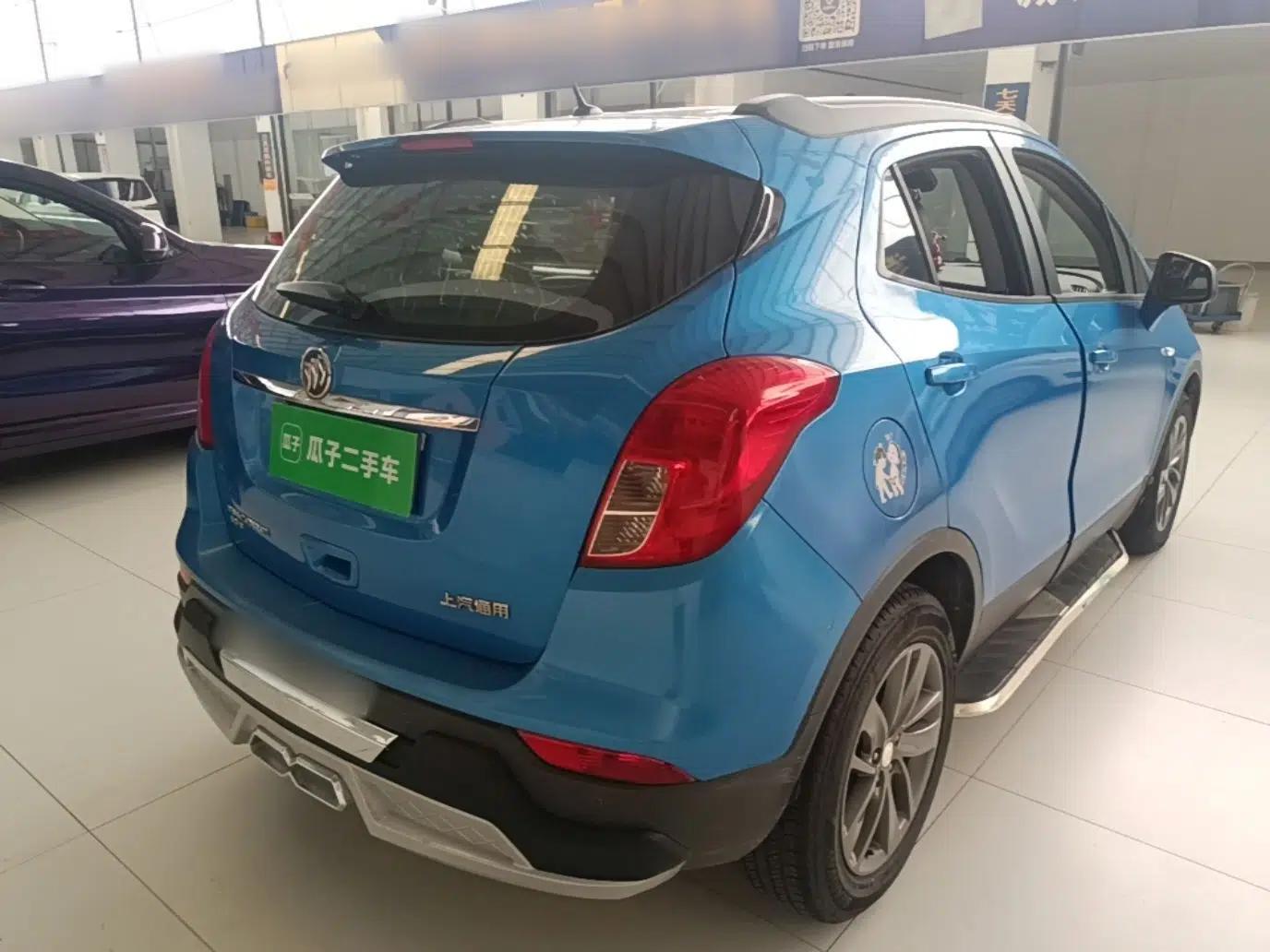 Buick Encore 2016 18T Automatic Two-Wheel Drive Urban Leading Edition — миниатюра 6
