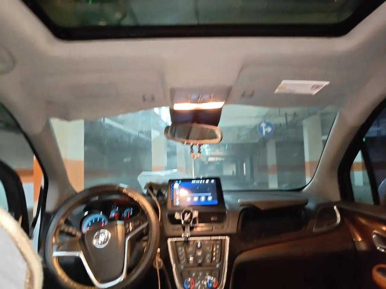 Buick Encore 2013 1.4T Automatic Two-Wheel Drive Elite Model — миниатюра 18
