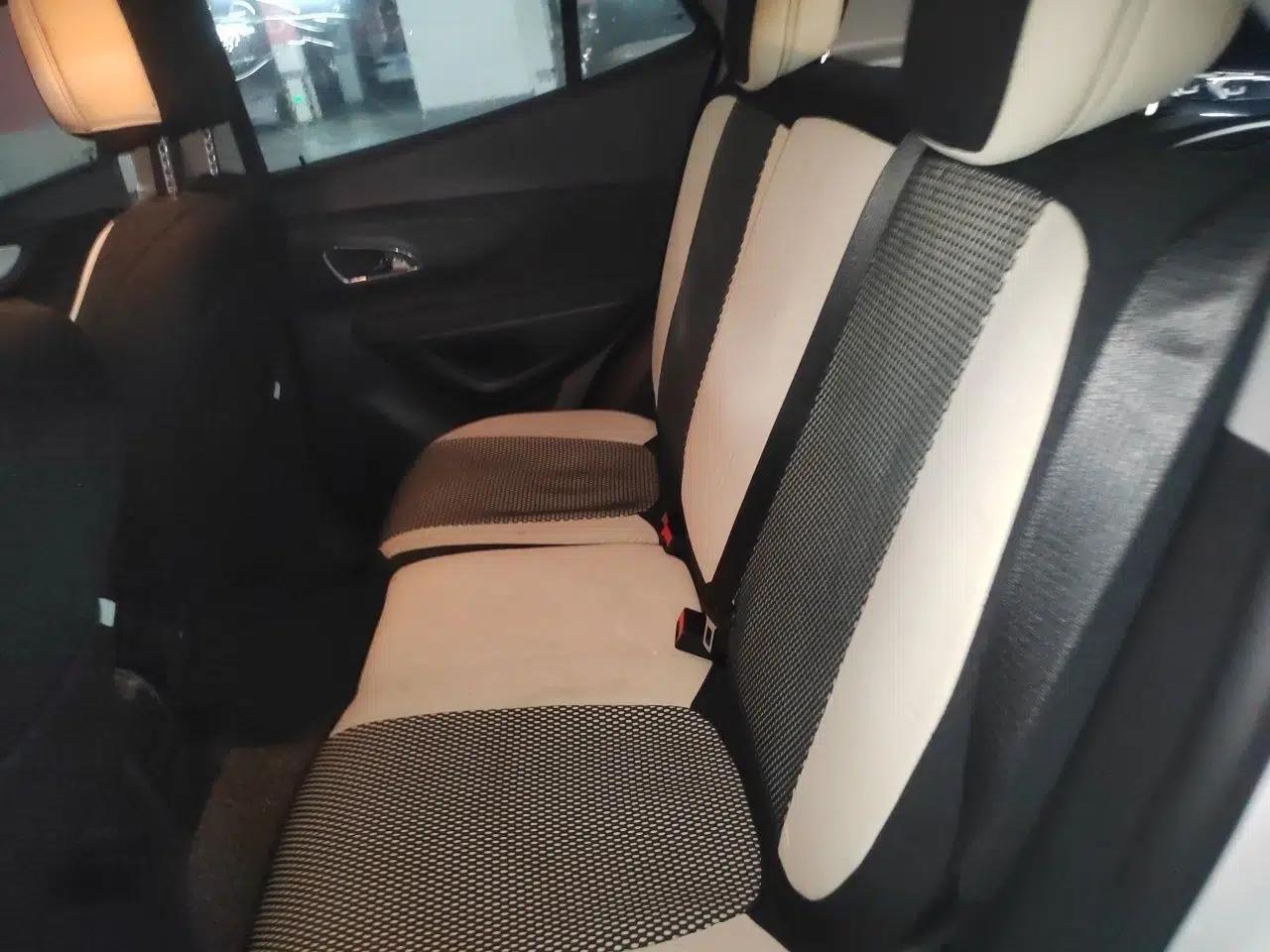 Buick Encore 2013 1.4T Automatic Two-Wheel Drive Elite Model — миниатюра 17