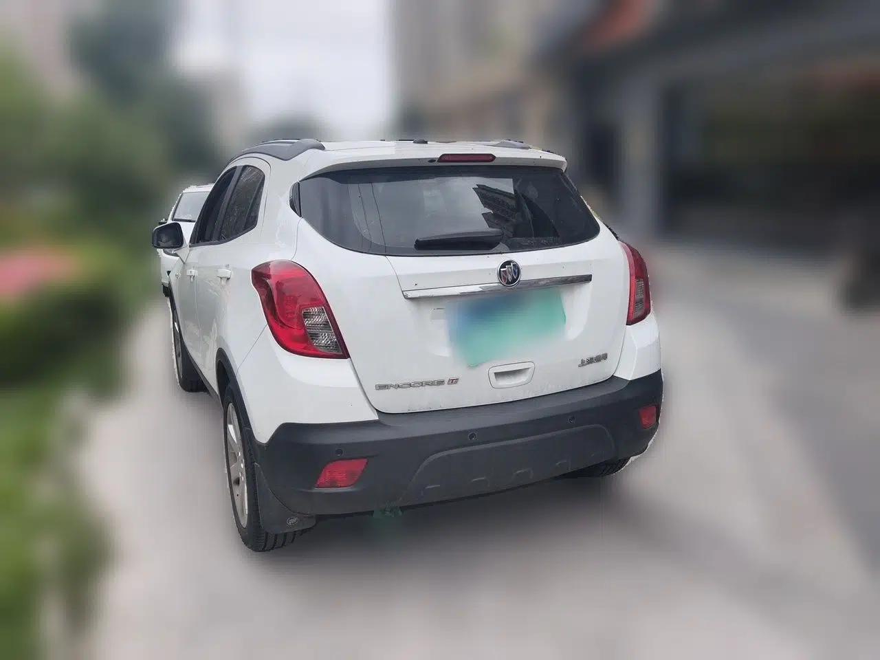 Buick Encore 2015 1.4T Automatic Two-Wheel Drive Urban Elite Version — миниатюра 4