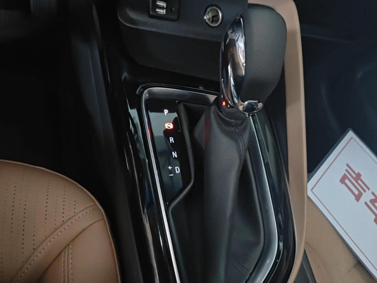 Buick GL6 2021 323T Mild Hybrid Connect Luxury Model — миниатюра 16