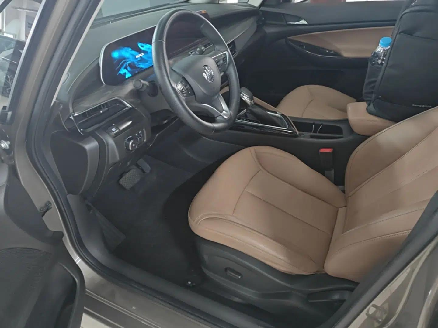 Buick GL6 2021 323T Mild Hybrid Connect Luxury Model — миниатюра 17