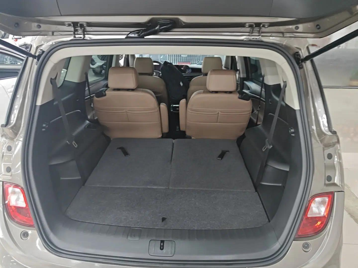 Buick GL6 2021 323T Mild Hybrid Connect Luxury Model — миниатюра 22