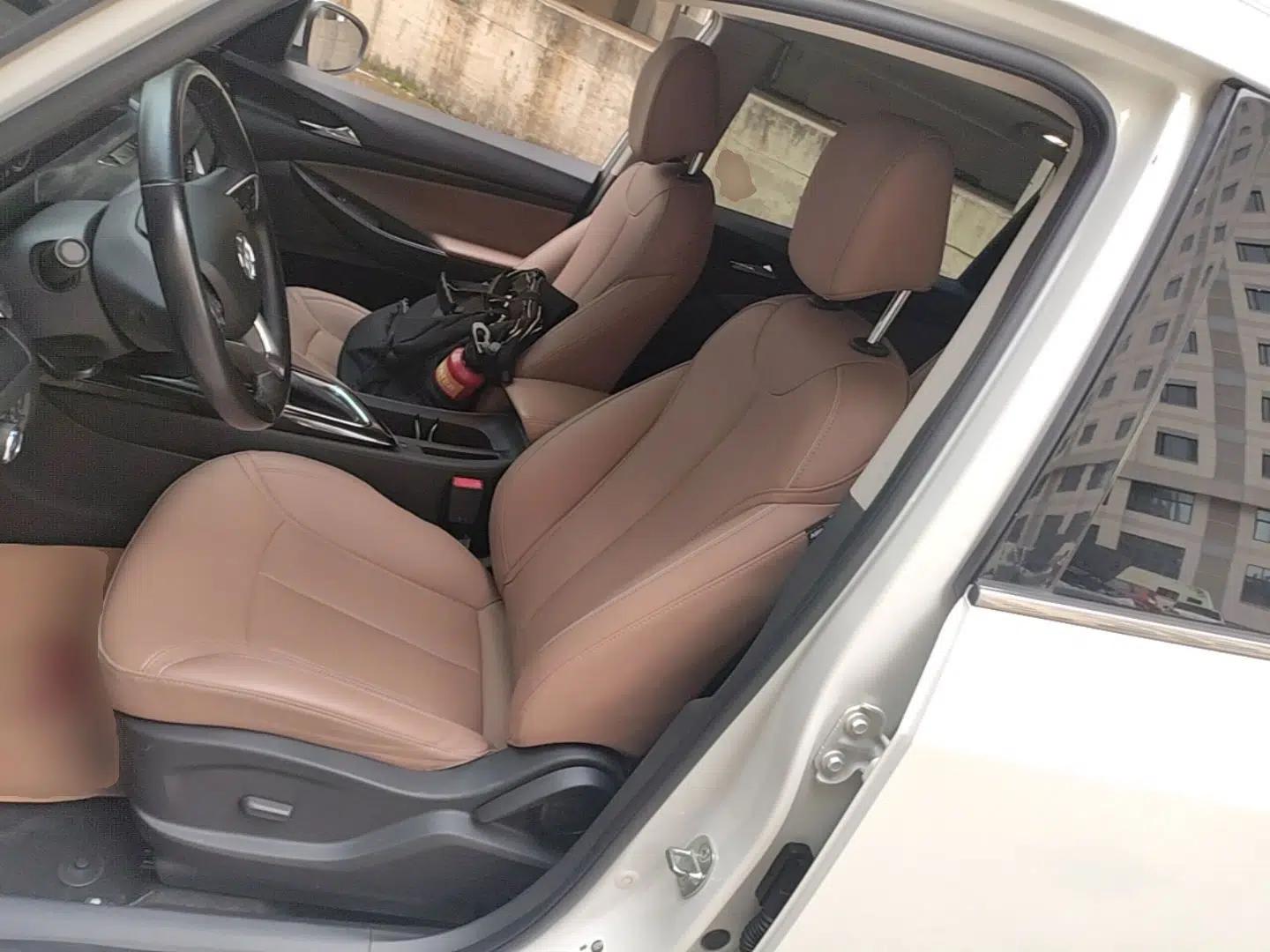 Buick GL6 2021 323T Mild Hybrid Connect Luxury Model — миниатюра 22