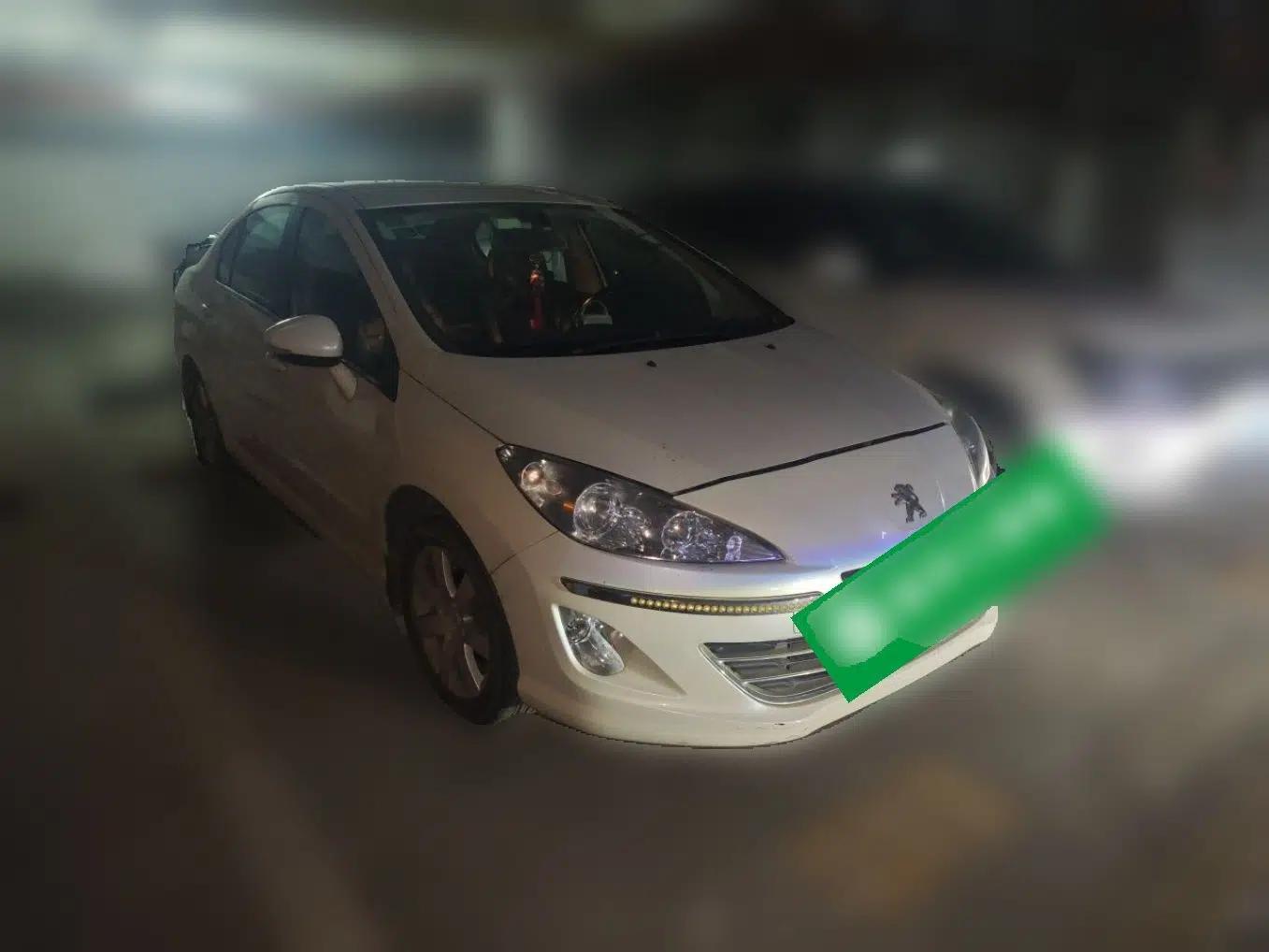 Peugeot 408 2013 1.6L Automatic Comfort Edition — миниатюра 3