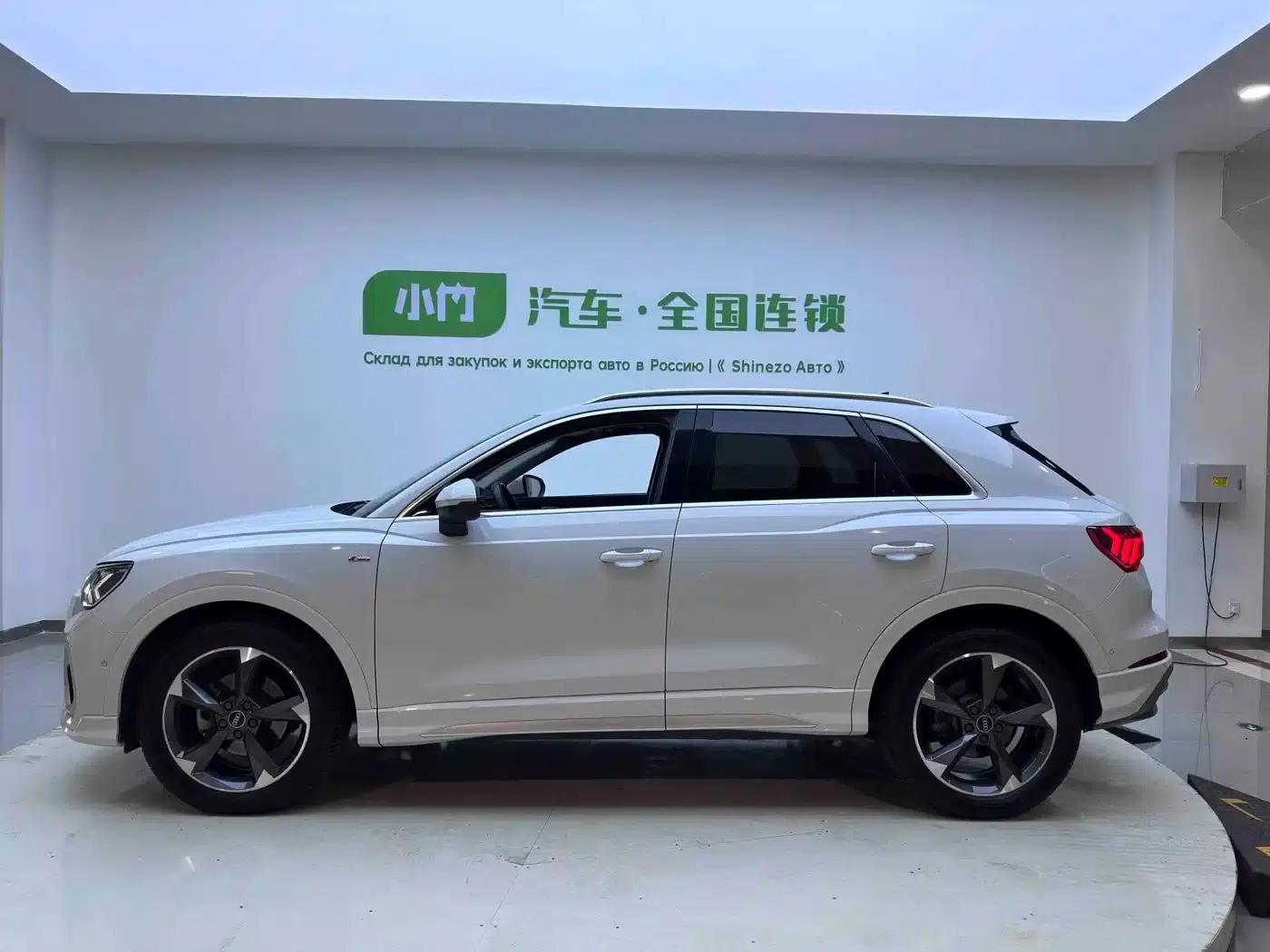 Audi Q3 2022 35 TFSI Fashion Dynamic Edition — миниатюра 8