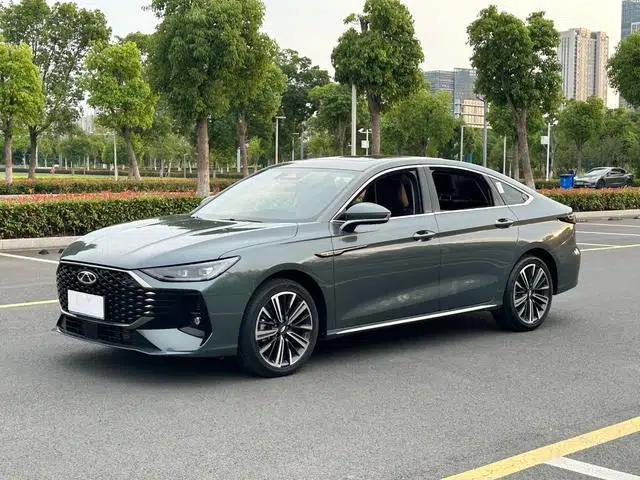 Chery Arrizo 8 PRO 2025 1.6T DCT Luxury+
