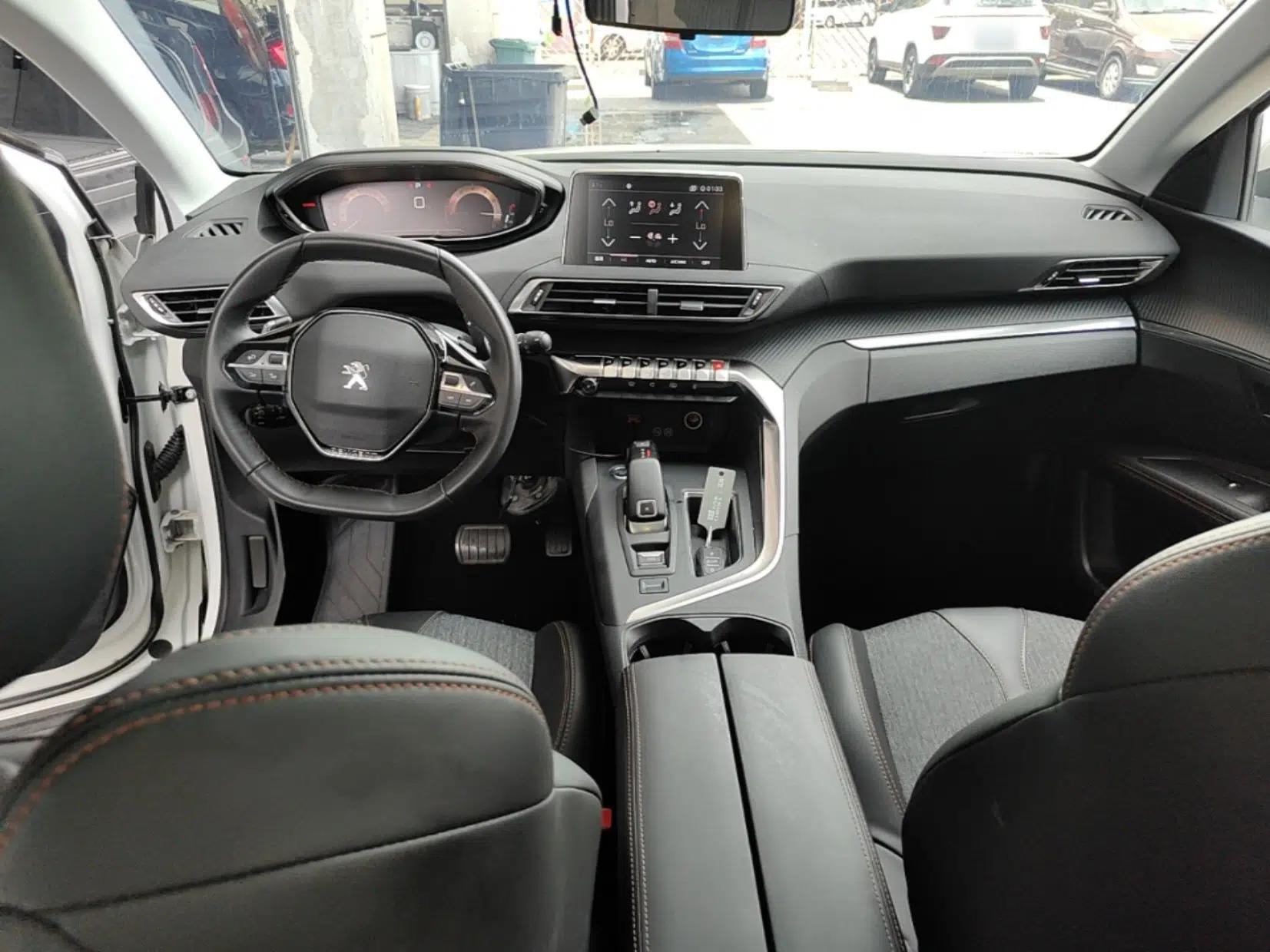 Peugeot 5008 2017 350THP 7-Seater Elite Edition — миниатюра 17