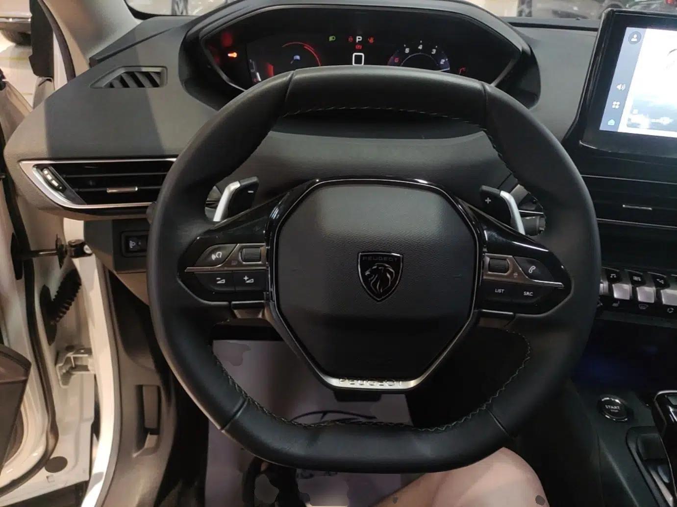 Peugeot 5008 2023 400THP Passionate Full-Seat Edition 7 Seats — миниатюра 18