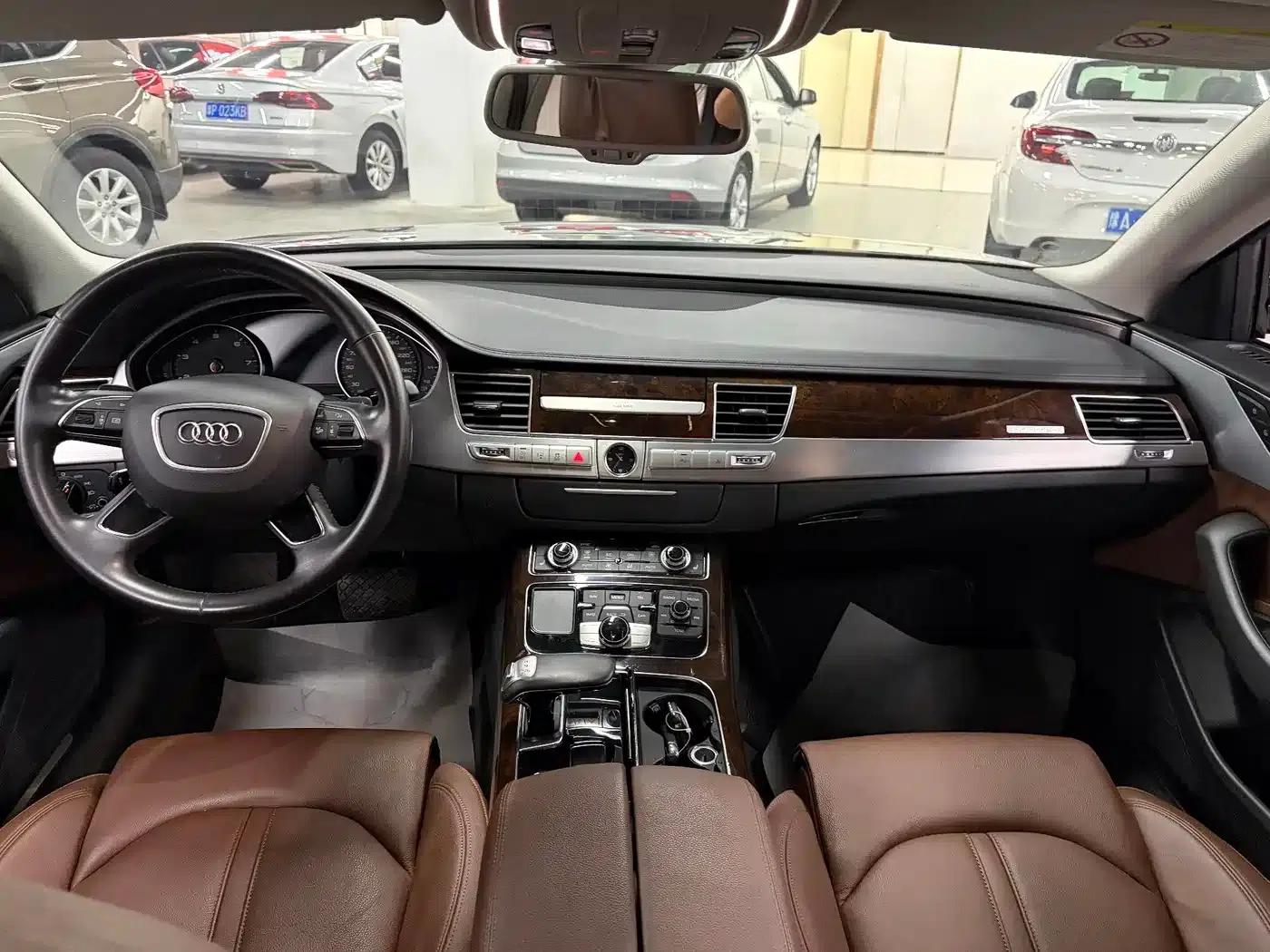 2016 Audi A8 A8L 45 TFSI quattro Comfort — миниатюра 6