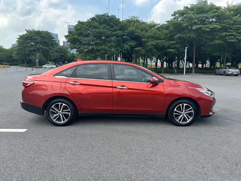 Venucia D60 2018 1.6L CVT Intelligent Elite Edition — миниатюра 7