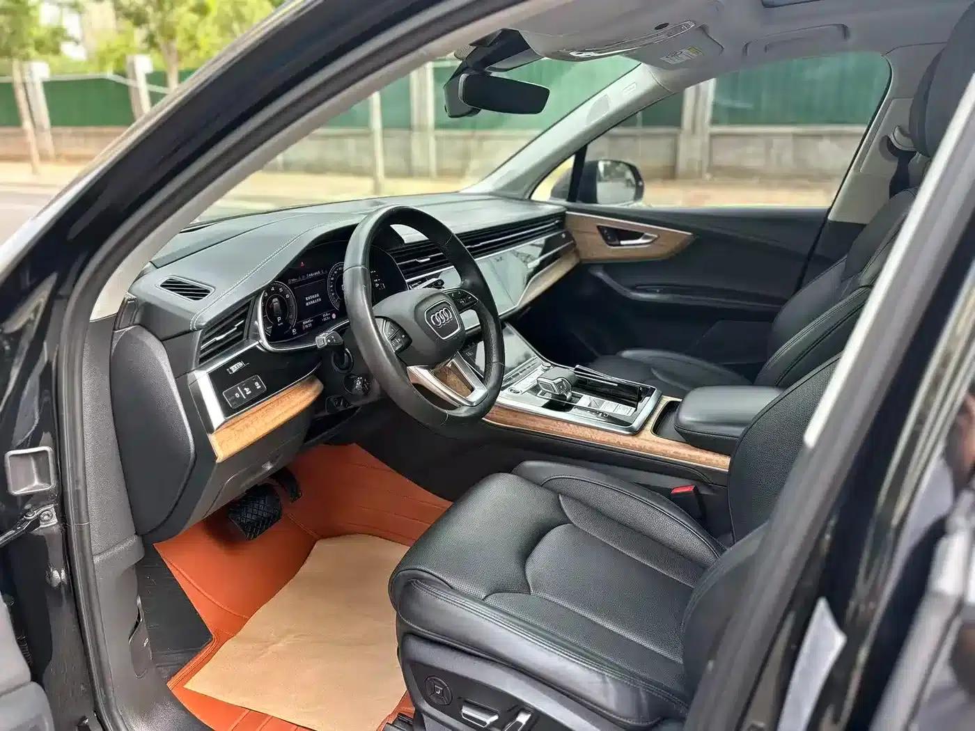 Audi Q7 2023 55 TFSI quattro S Premium — миниатюра 4