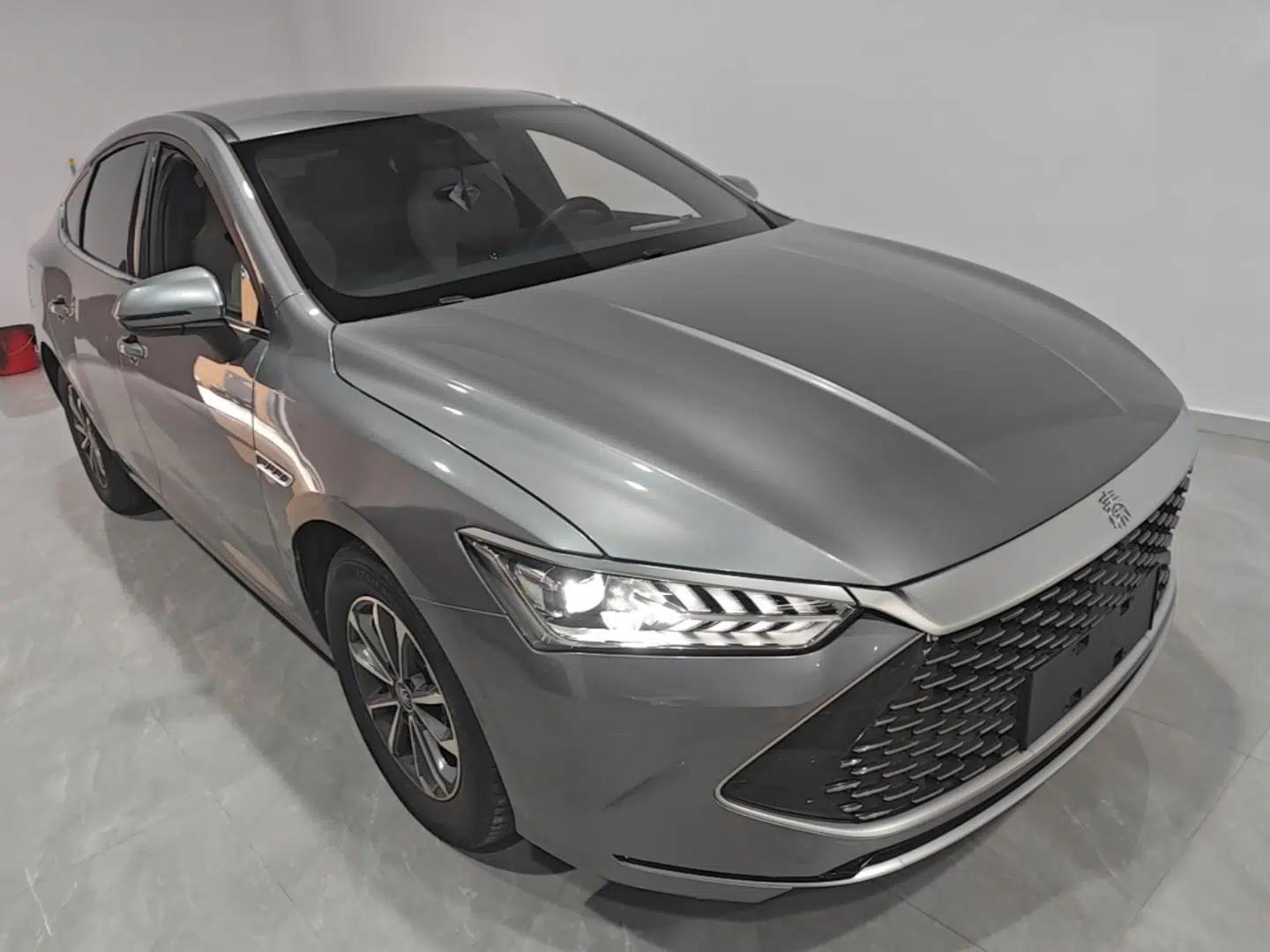 BYD Qin PLUS 2024 HONOR Edition DM-i 55KM Leading Model — миниатюра 3