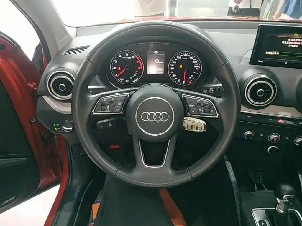 Audi Q2L 2020 35 TFSI Progressive Dynamic Edition — миниатюра 11