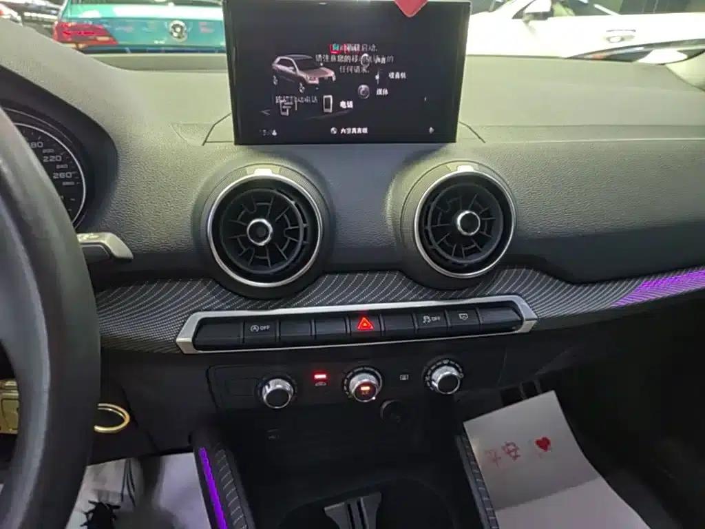 Audi Q2L 2018 35 TFSI Launch Edition (China VI Emission Standard) — миниатюра 13