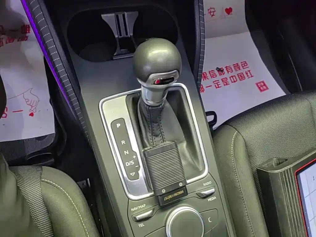 Audi Q2L 2018 35 TFSI Launch Edition (China VI Emission Standard) — миниатюра 14