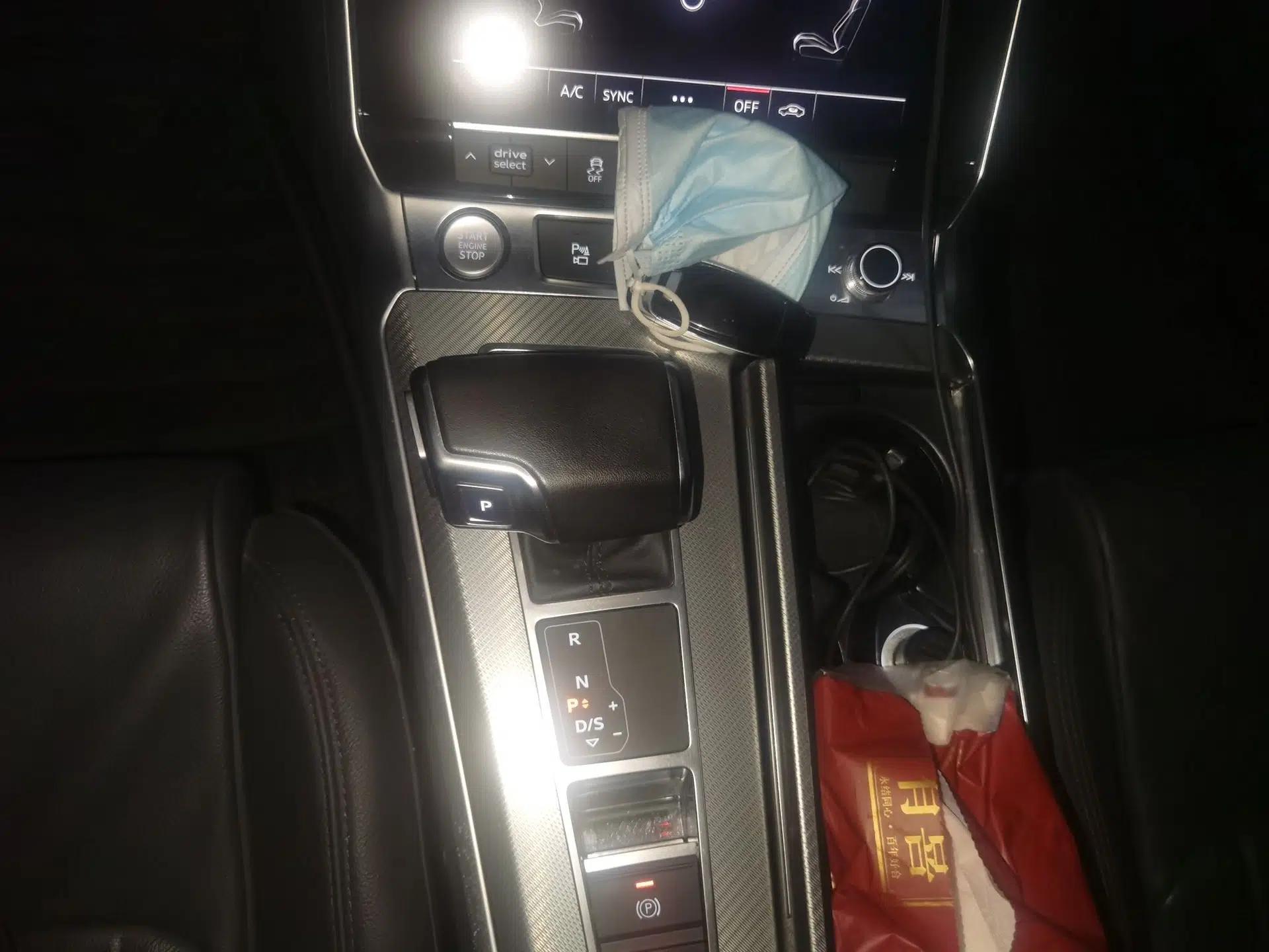 Audi A6L 2019 45 TFSI Prestige Elegant Edition — миниатюра 14