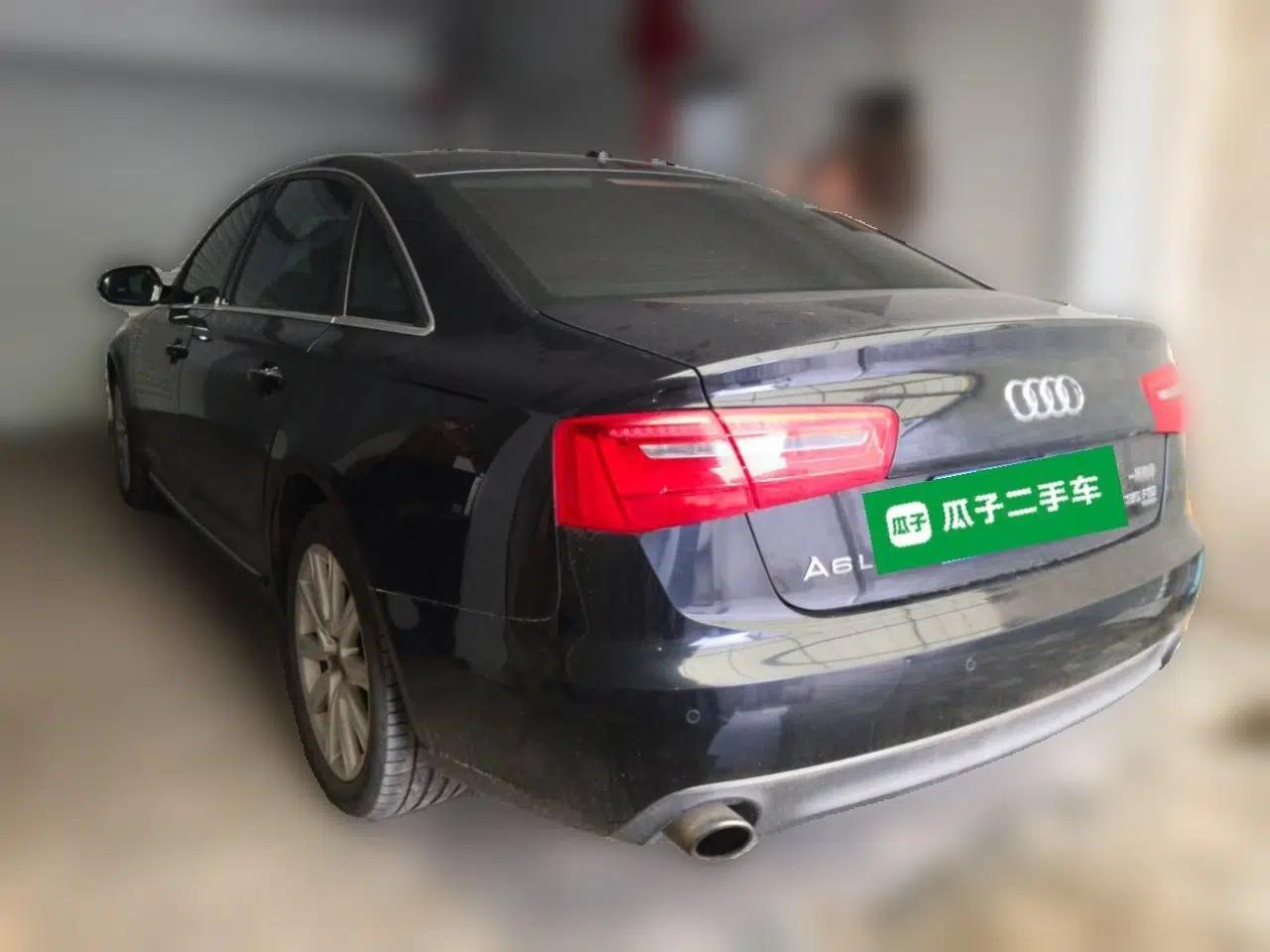 Audi A6L 2015 35 FSI quattro Comfort Model — миниатюра 4