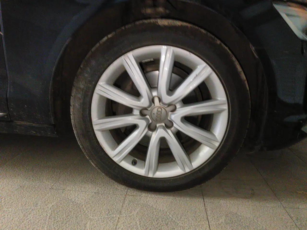 Audi A6L 2015 35 FSI quattro Comfort Model — миниатюра 8