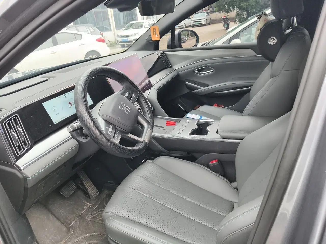 BYD Song L DM-i 2026 Model 130KM Superior Version — миниатюра 15