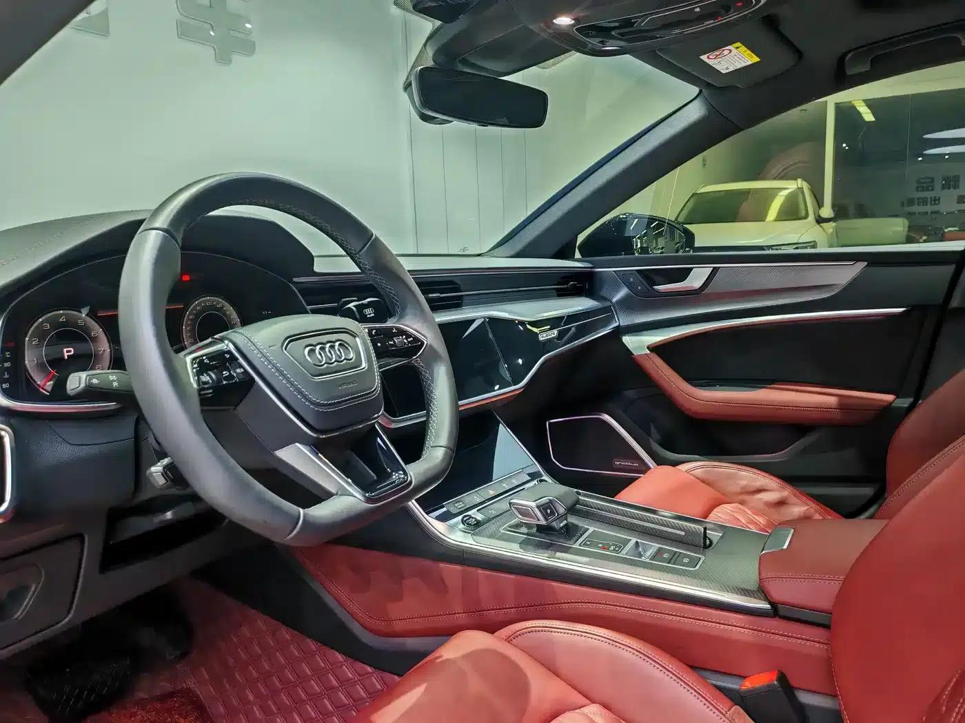 2024 Audi A7L 45 TFSI quattro Black Edition — миниатюра 5