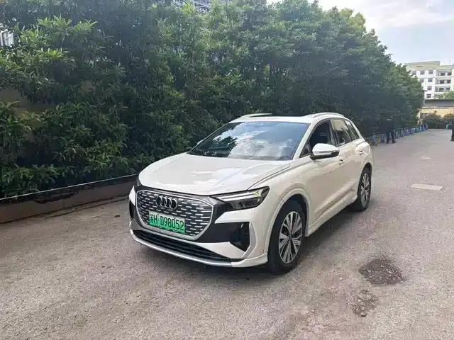 Audi Q4 e-tron 2023 Model 40 e-tron Adventure Edition