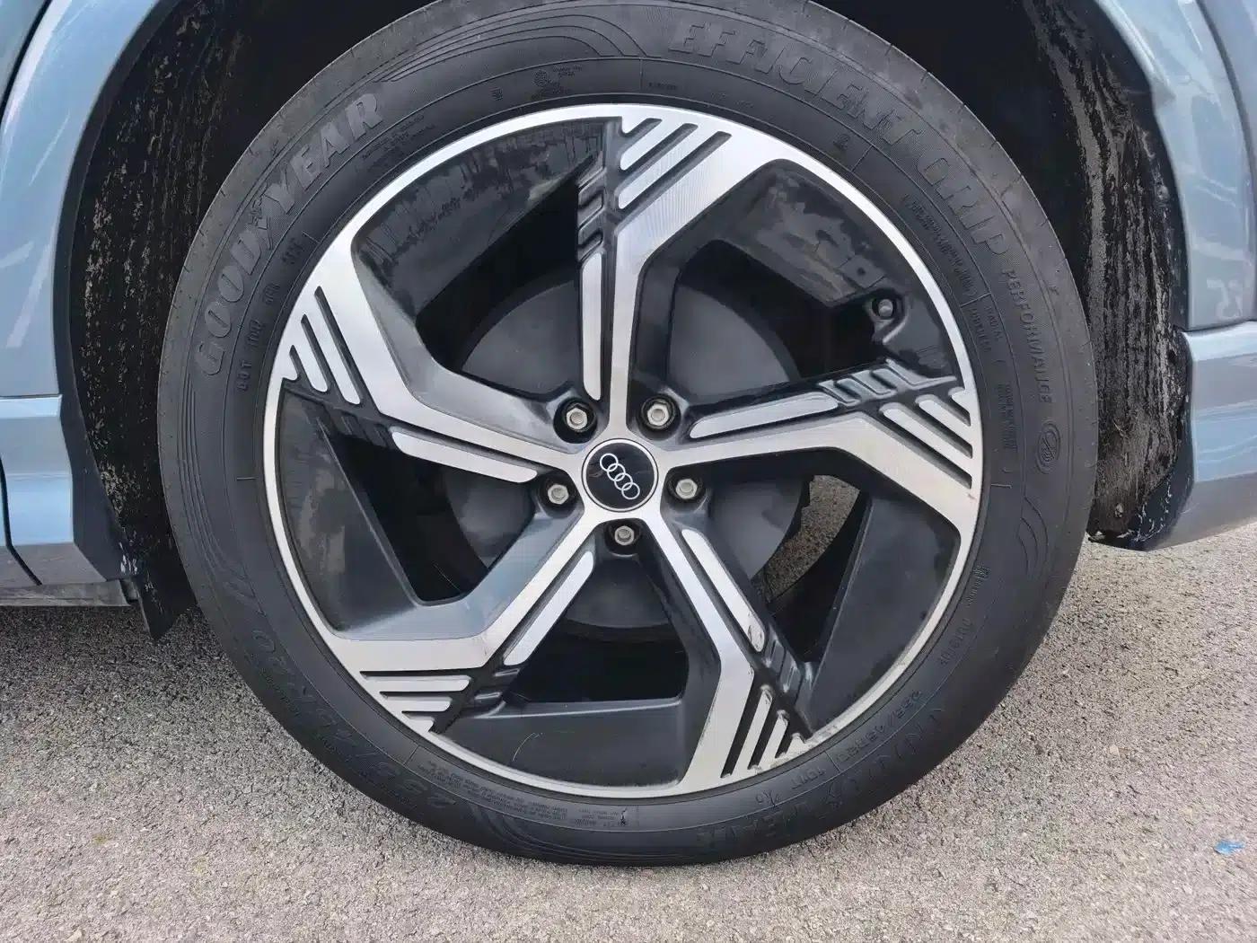 Audi Q4 e-tron 2024 Model 40 e-tron Trailblazer — миниатюра 12