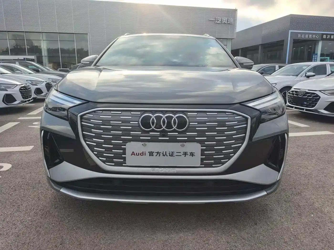 Audi Q4 e-tron 2023 50 e-tron quattro Expansion Edition — миниатюра 2